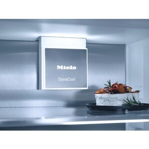 Встраиваемый холодильник Miele KFN7764D