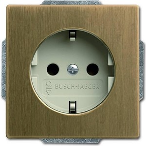 

Розетка ABB Dynasty Schuko с/з 16A 250V со шторками безвинтовой зажим латунь античная/слоновая кость, Dynasty Schuko с/з 16A 250V со шторками безвинтовой зажим латунь античная/слоновая кость