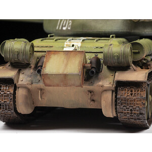 фото Советский средний танк т 34/85, подарочный набор, масштаб 1:35, zv звезда