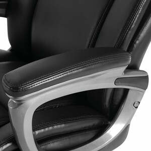 Кресло офисное Brabix Solid HD-005 рециклированная кожа черное Premium (531941)