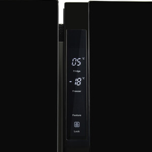 Холодильник Hyundai CS5003F черный