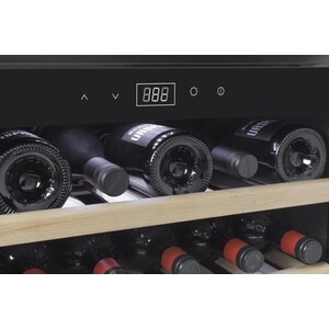 Винный шкаф Caso WineSafe 18 EB
