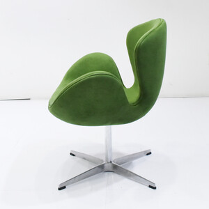 фото Кресло bradex swan chair зеленый, искусственная замша