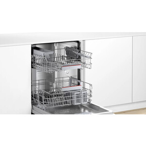 Встраиваемая посудомоечная машина Bosch Serie 4 SGV4IAX1IR - фото 4
