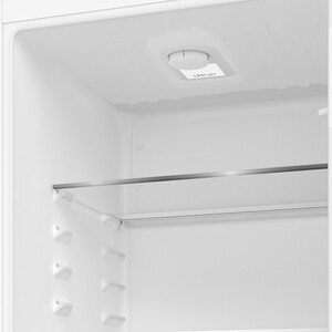 Встраиваемый холодильник Indesit IBD 18
