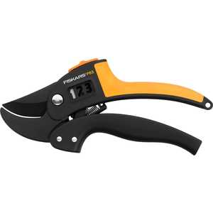 

Контактный секатор с храповым механизмом Fiskars PowerStep P83 (111670), PowerStep P83 (111670)