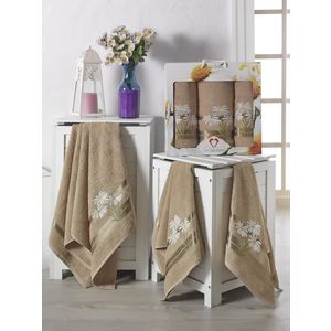 

Набор из 3 полотенец Two dolphins Daisy Dream коричневый махра (50x90-2/70х140-1) (9199коричневый), Daisy Dream коричневый махра (50x90-2/70х140-1) (9199коричневый)