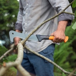 

Секач Fiskars малый WoodXpert XA3 (126004), малый WoodXpert XA3 (126004)